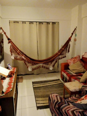 QUARTO TRIPLO em CHARMOSO APTO COMPARTILHADO